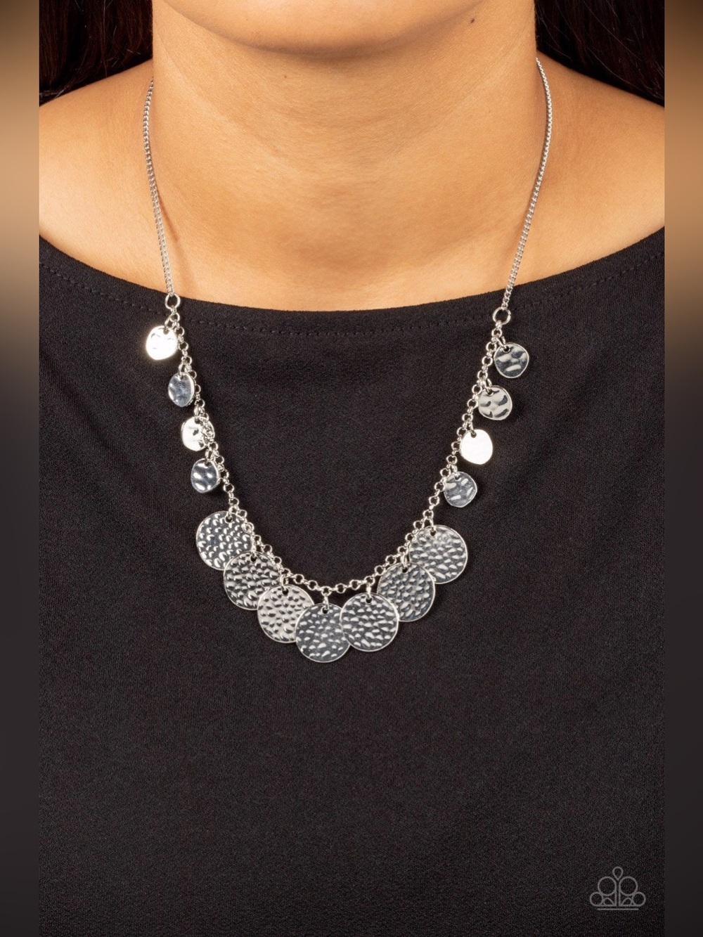 ❤️‍🔥5/$25❤️‍🔥 Chime Warp Silver Necklace